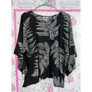 Makai beach Hawaii Black Fern Print shirt Top - Lightweight Style